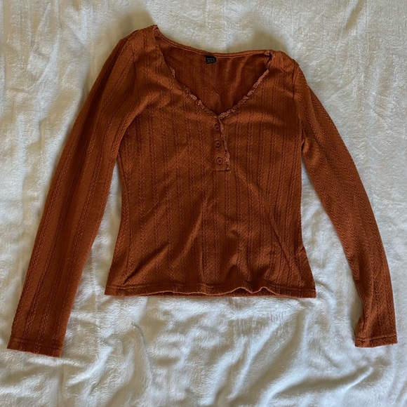 SHEIN long sleeve knit top - Picture 1 of 3